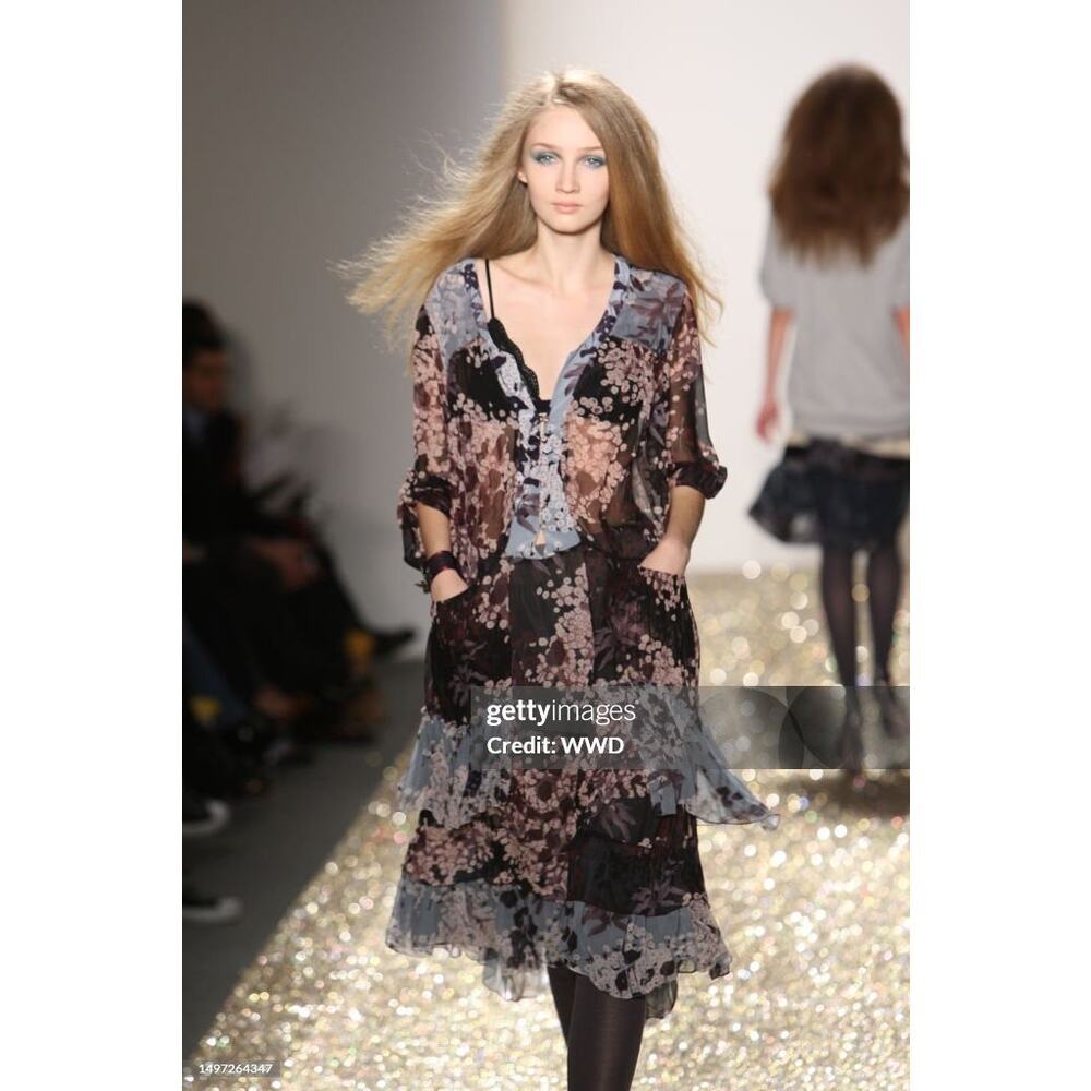 Rebecca Taylor Vintage Floral Chiffon Tiered Dress Fall 2008 Runway Size 8